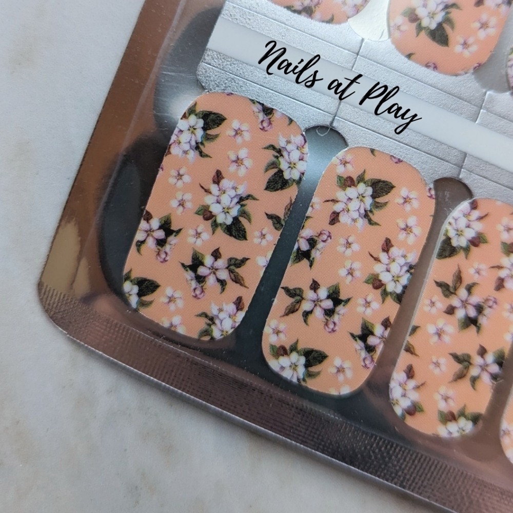 5 for $15 Nail Wraps- Dogwood Dream - Picture 2 of 5